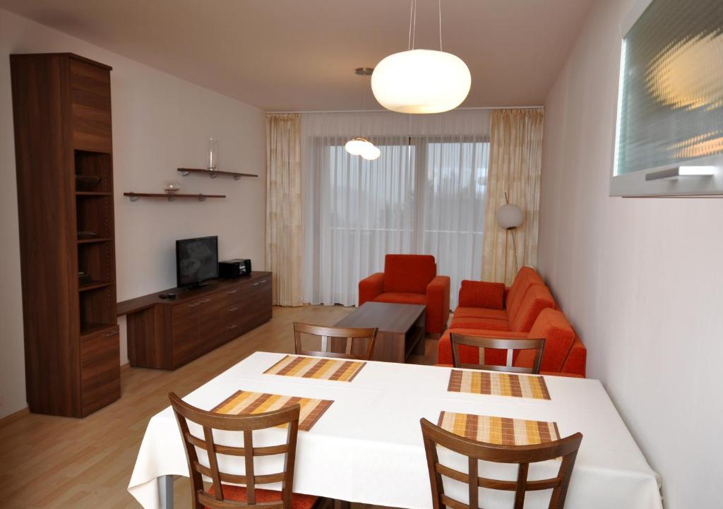 Unipharma Apartments Donovaly Dış mekan fotoğraf